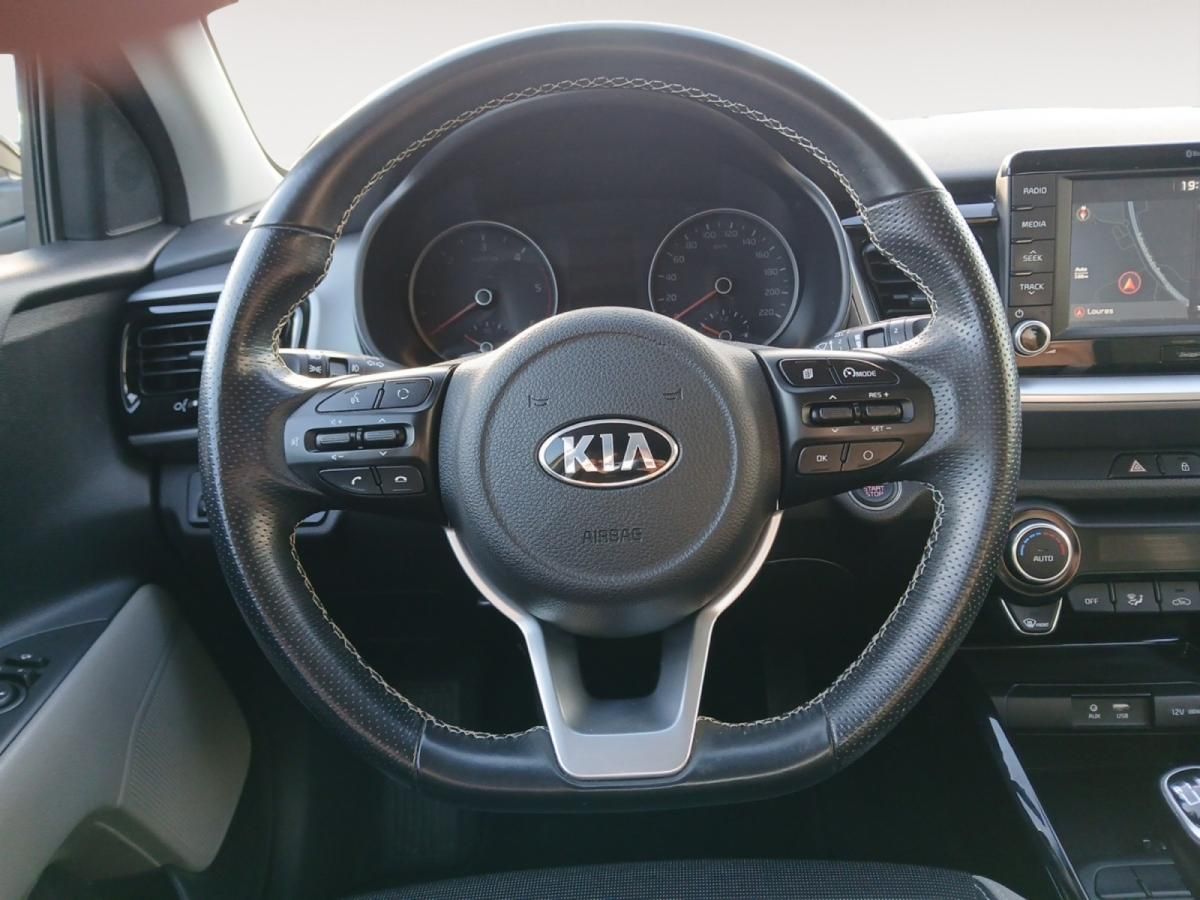kia-stonic-2018-diesel-1598cc
