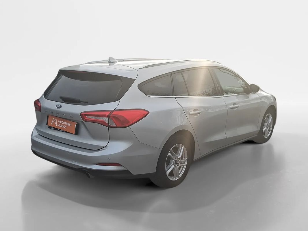 ford-focus-sw-2020-diesel-1499cc