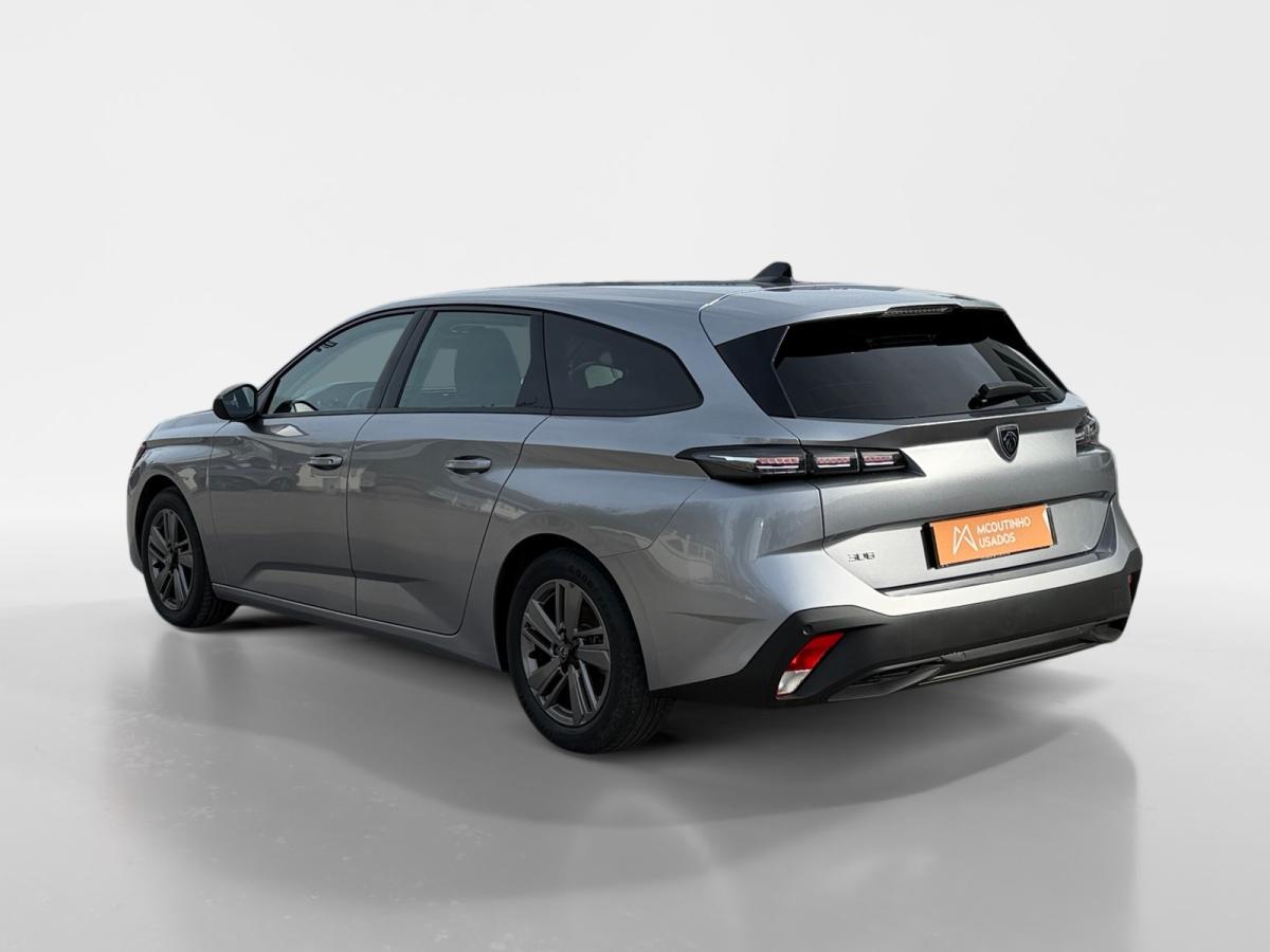 peugeot-308-sw-2023-gasolina-1199cc