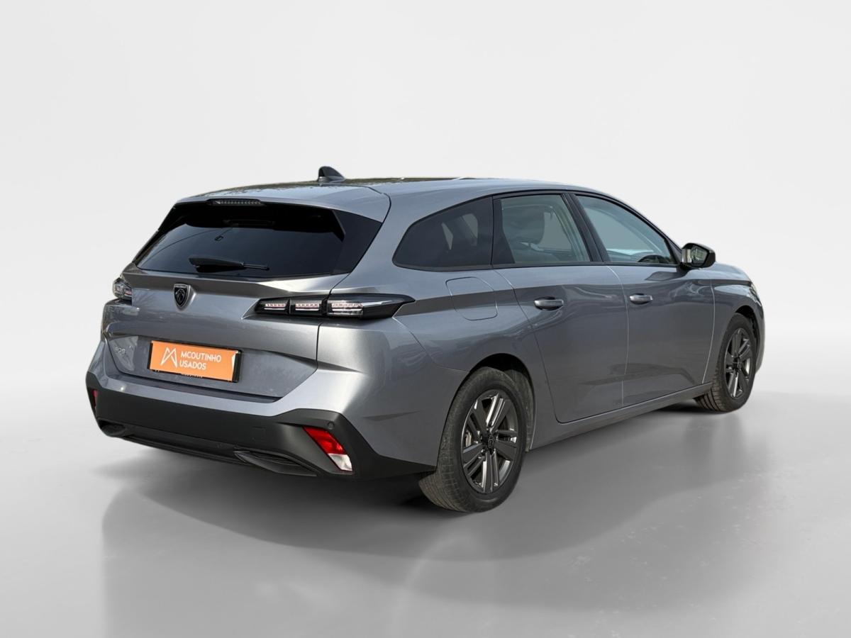 peugeot-308-sw-2023-gasolina-1199cc