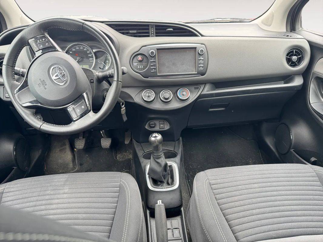 toyota-yaris-2020-gasolina-998cc