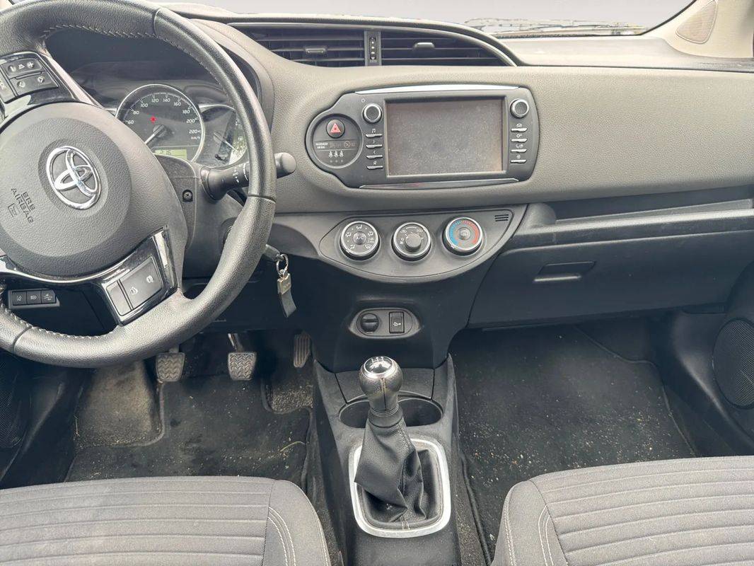 toyota-yaris-2020-gasolina-998cc