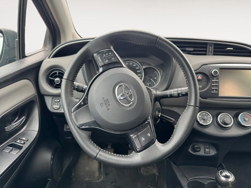 toyota-yaris-2020-gasolina-998cc