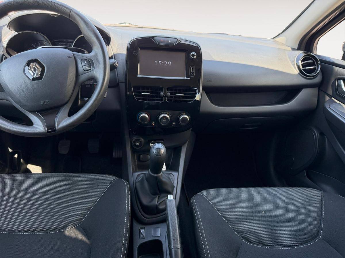 renault-clio-sport-tourer-2015-diesel-1461cc