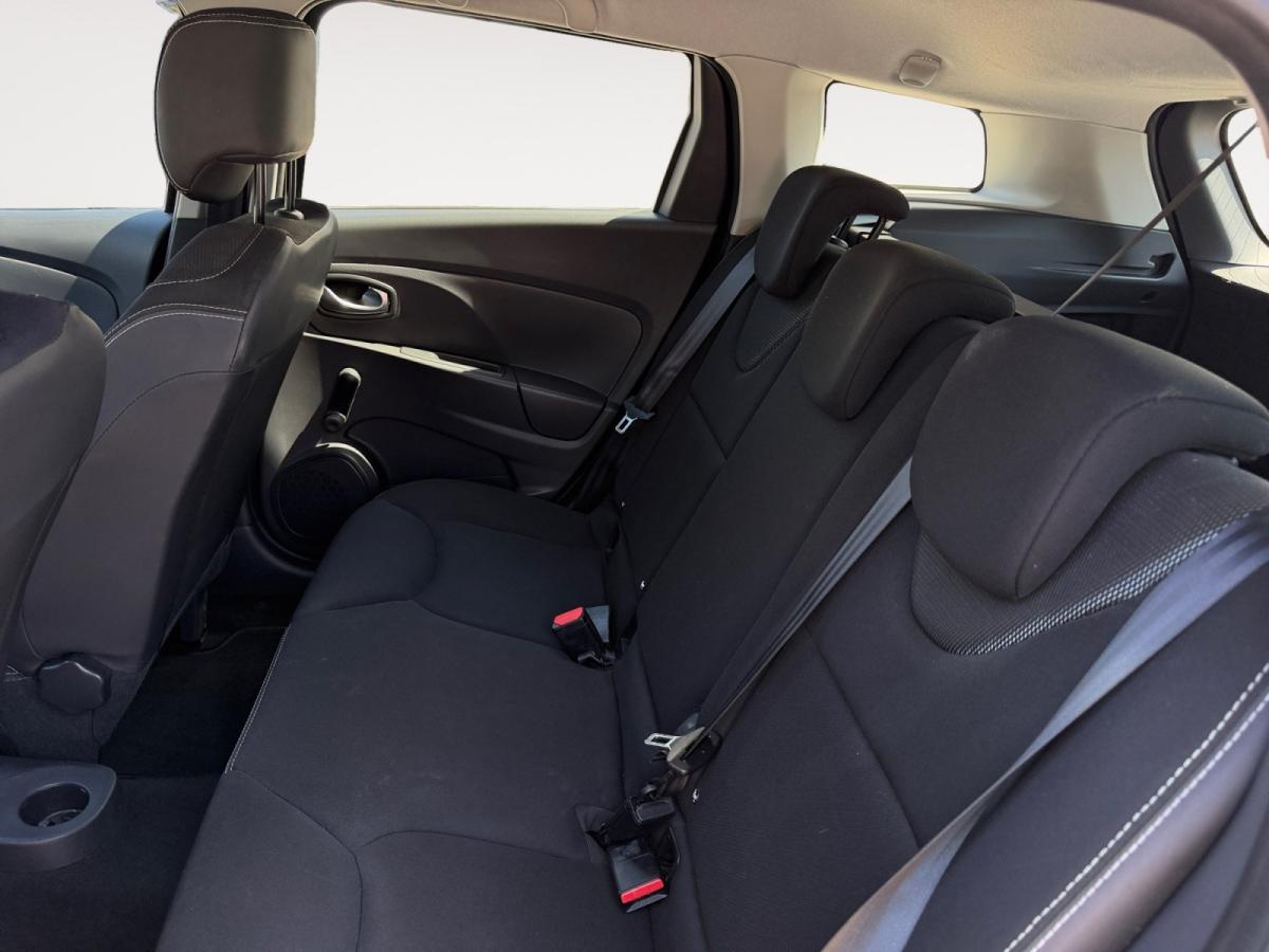 renault-clio-sport-tourer-2015-diesel-1461cc