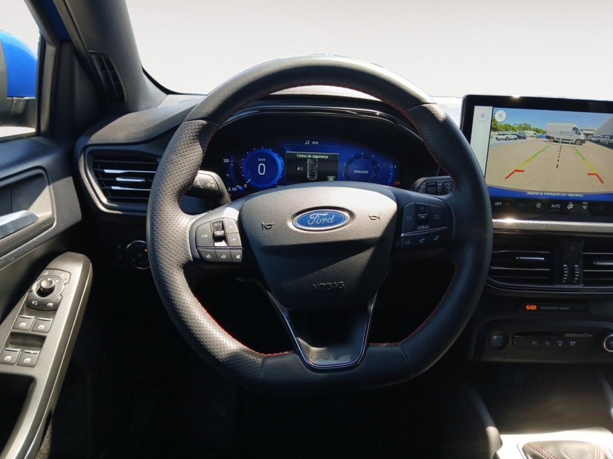 ford-focus-2022-gasolina-998cc