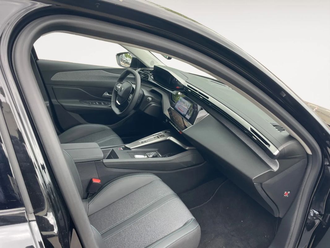 peugeot-308-sw-2024-diesel-1499cc