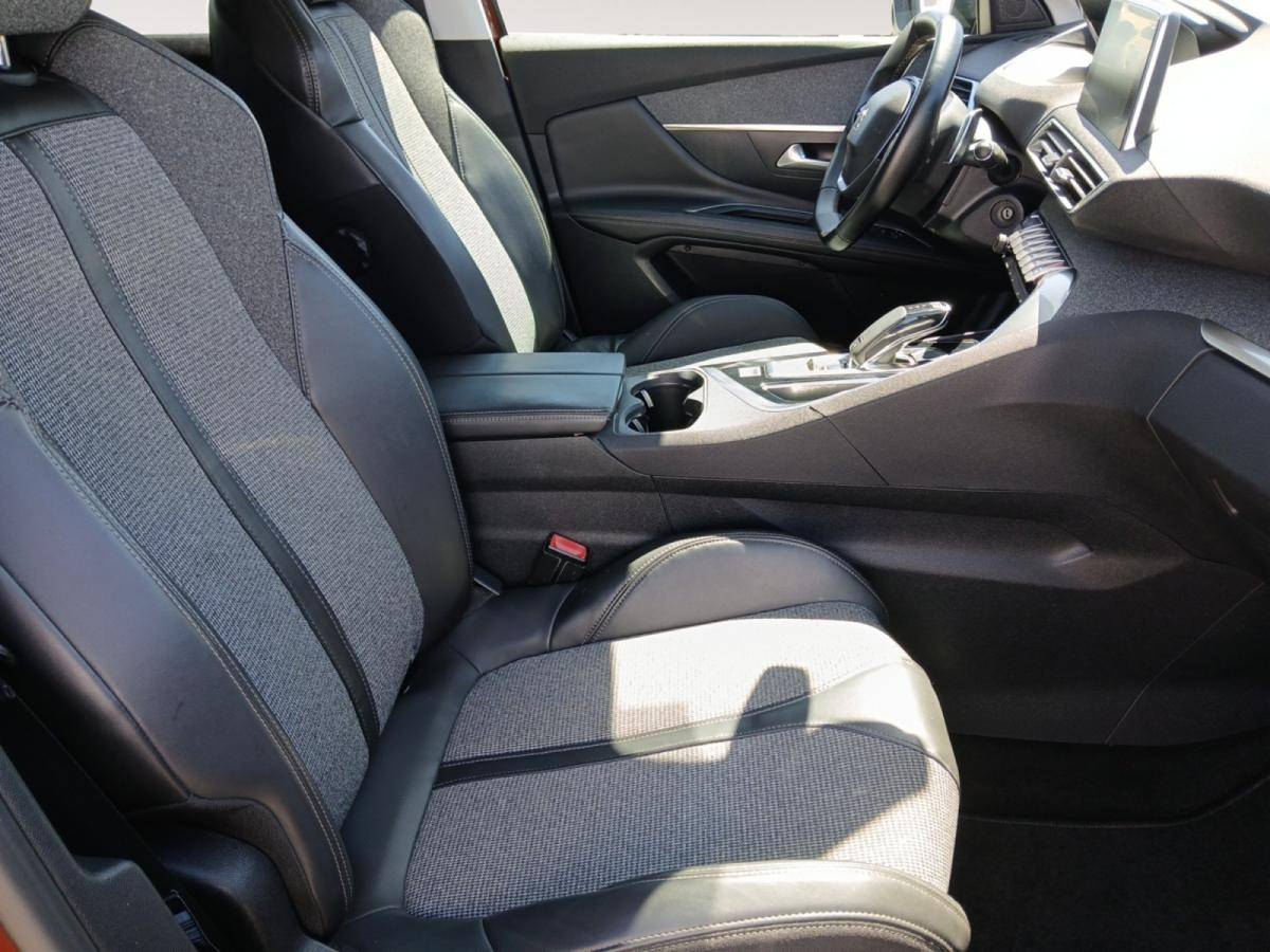 peugeot-3008-2017-diesel-1560cc