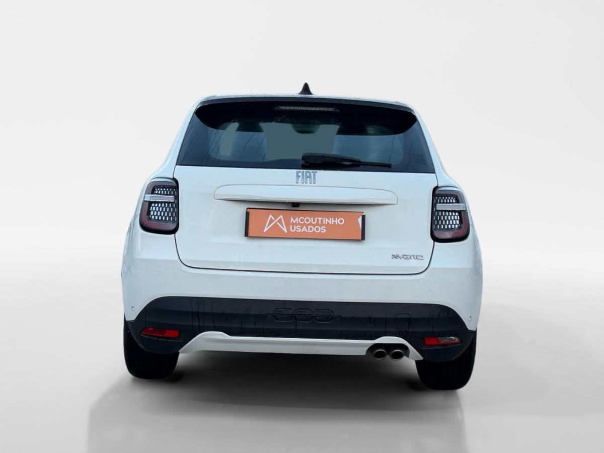 fiat-600-2025-gasolina-1199cc