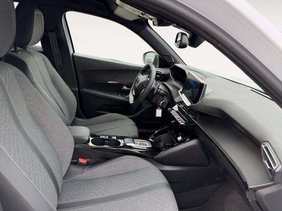 peugeot-2008-2025-hibrido-a-gasolina-1199cc