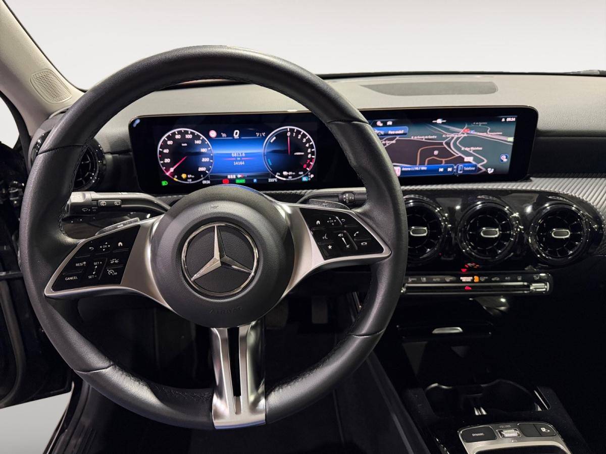 mercedes-benz-classe-a-2025-hibrido-a-gasolina-1332cc