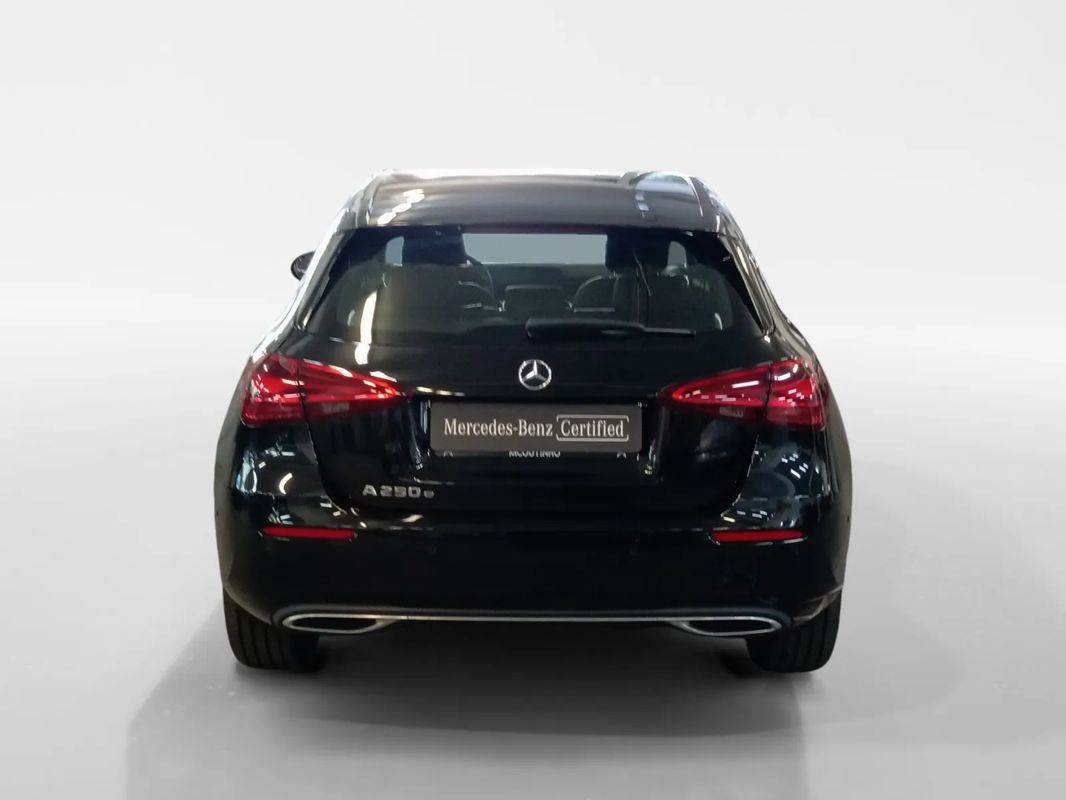 mercedes-benz-classe-a-2024-hibrido-a-gasolina-1332cc