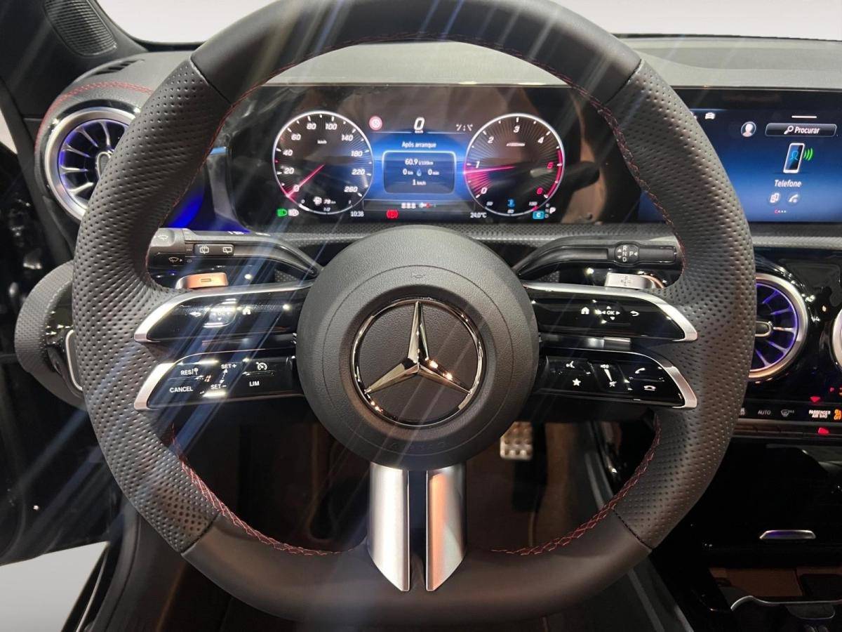 mercedes-benz-cla-2025-diesel-1950cc