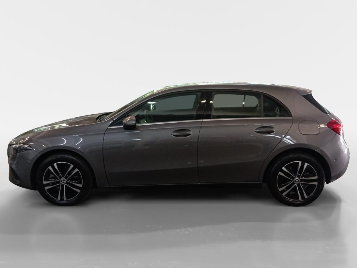 mercedes-benz-classe-a-2024-hibrido-a-gasolina-1332cc