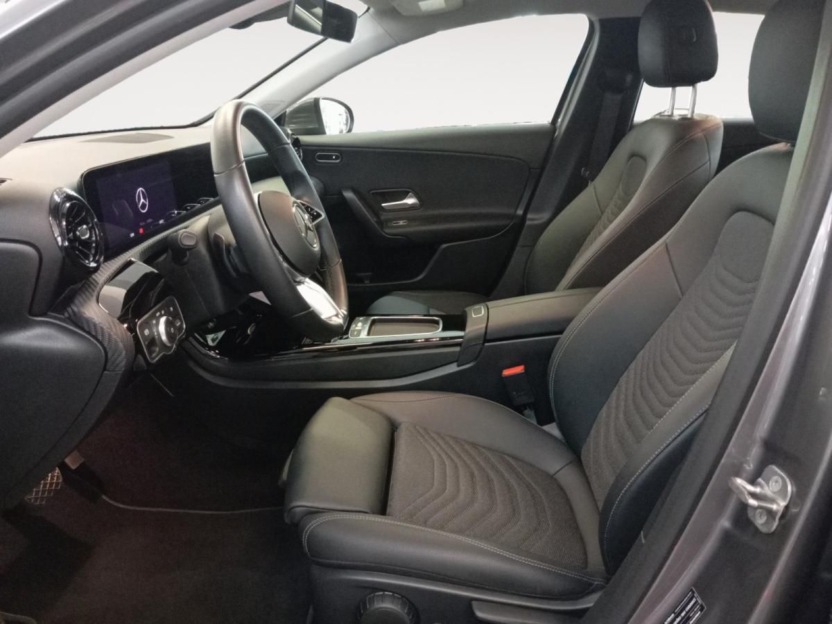 mercedes-benz-classe-a-2024-hibrido-a-gasolina-1332cc