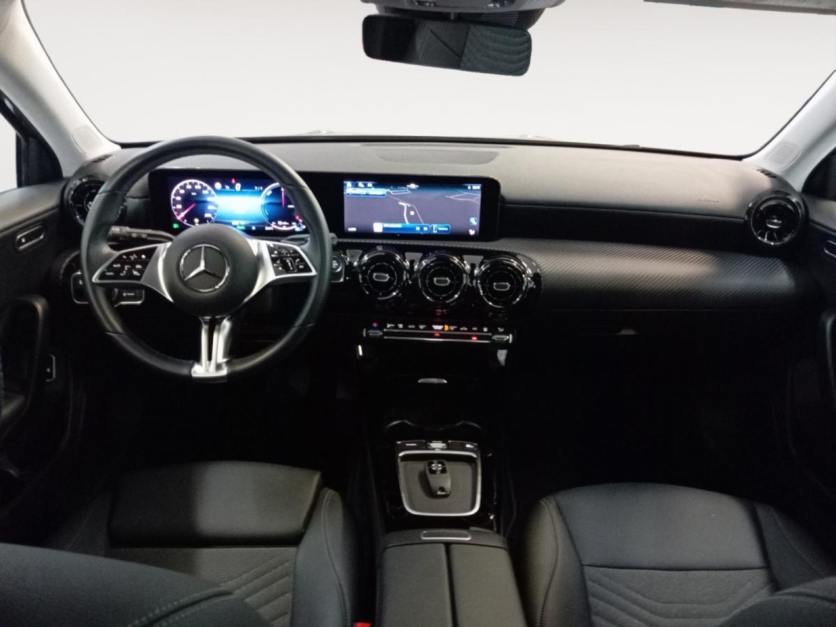 mercedes-benz-classe-a-2024-hibrido-a-gasolina-1332cc