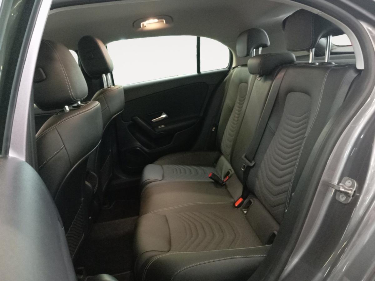 mercedes-benz-classe-a-2024-hibrido-a-gasolina-1332cc