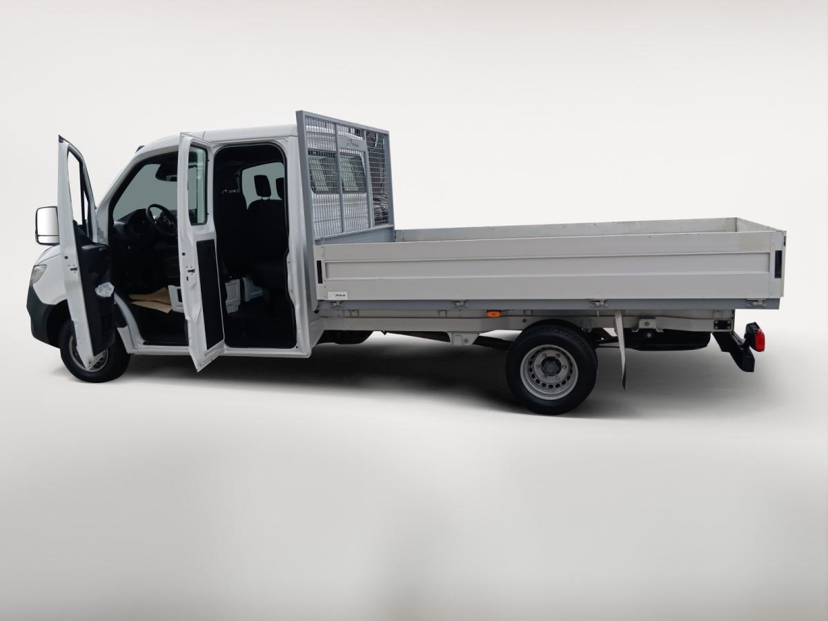 mercedes-benz-sprinter-2023-diesel-1950cc