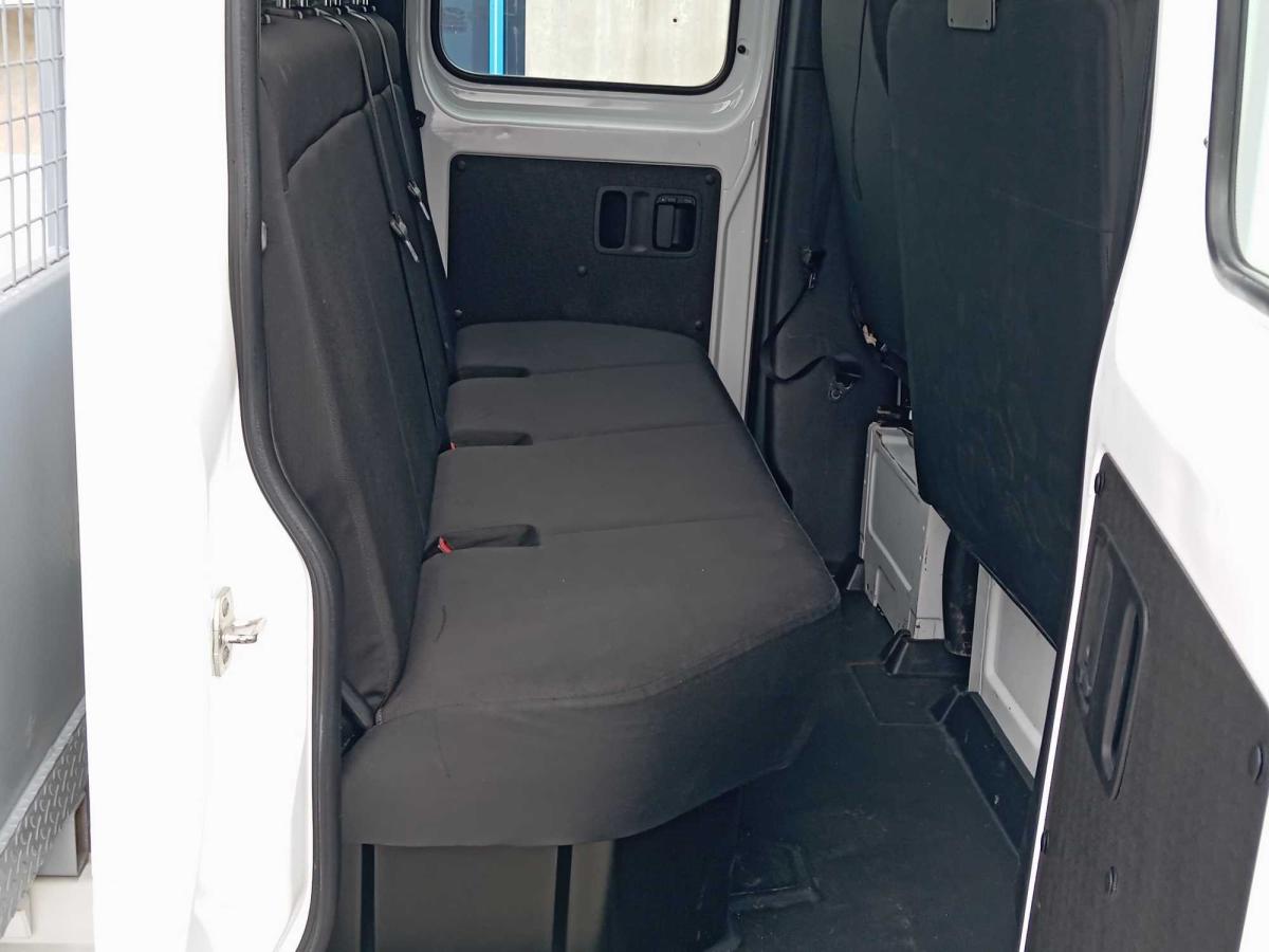 mercedes-benz-sprinter-2023-diesel-1950cc