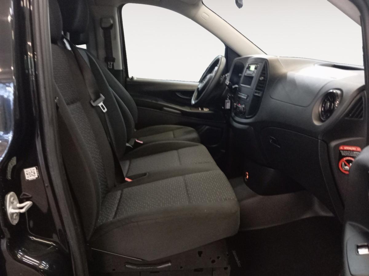 mercedes-benz-vito-2022-diesel-1950cc