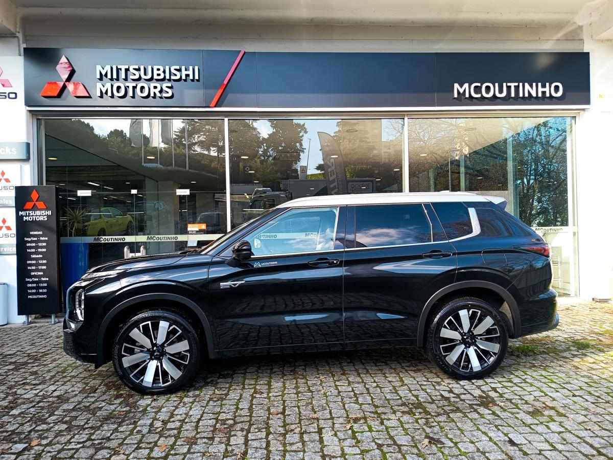 mitsubishi-outlander-2025-hibrido-a-gasolina-2360cc