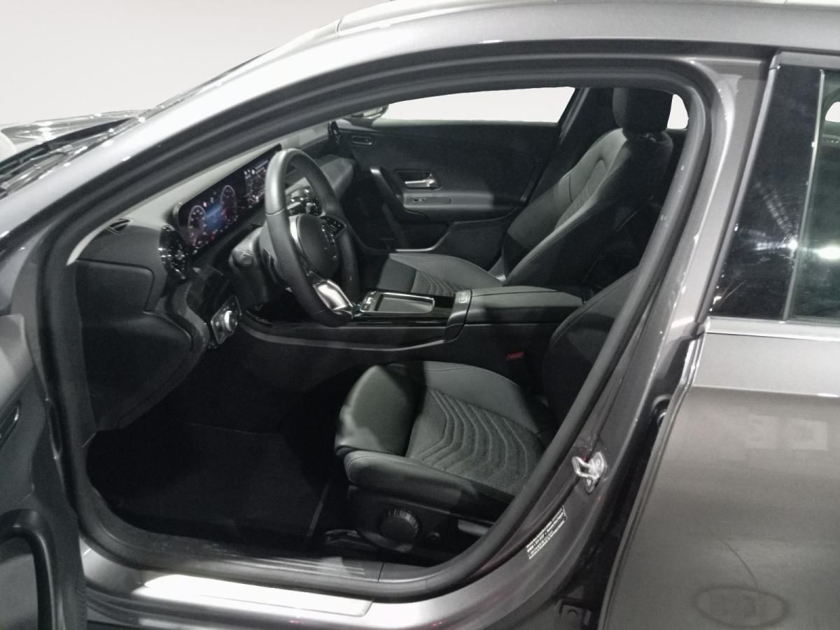mercedes-benz-classe-a-2025-gasolina-1332cc