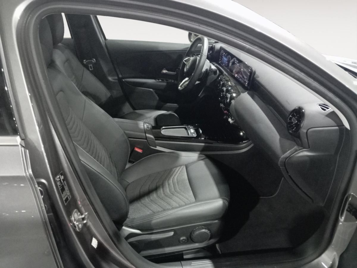 mercedes-benz-classe-a-2025-gasolina-1332cc