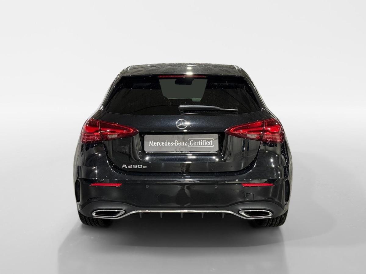 mercedes-benz-classe-a-2024-hibrido-a-gasolina-1332cc
