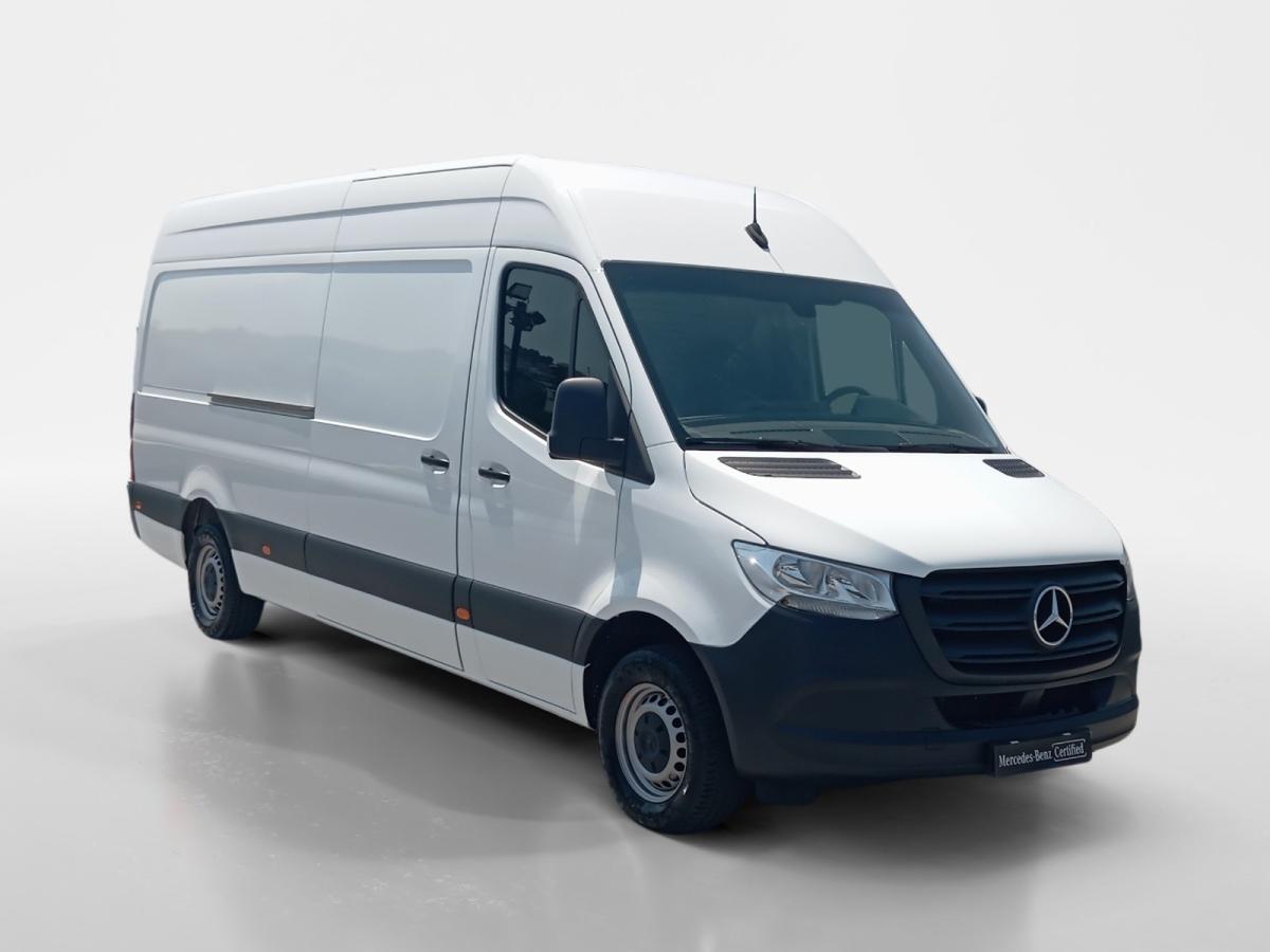 mercedes-benz-sprinter-2023-diesel-1950cc
