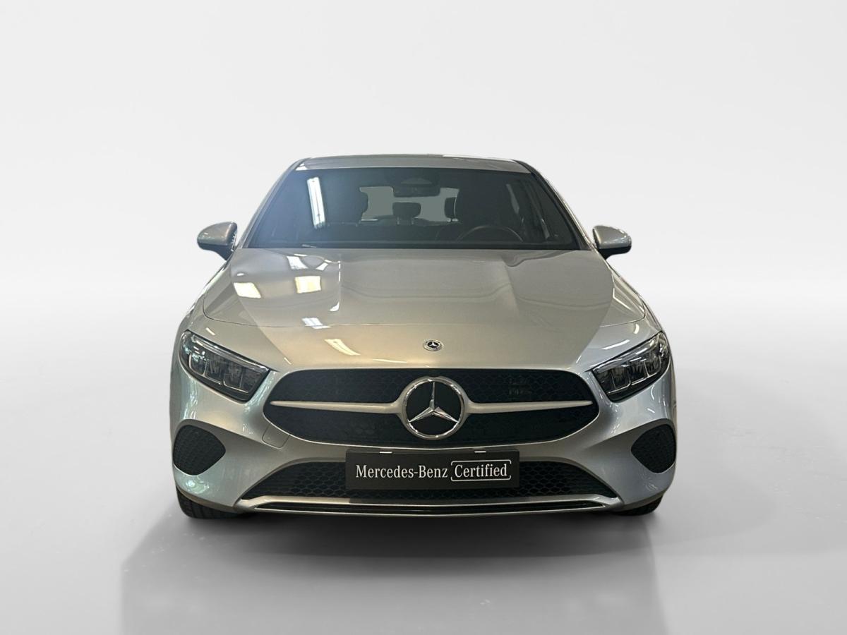 mercedes-benz-classe-a-2024-hibrido-a-gasolina-1332cc