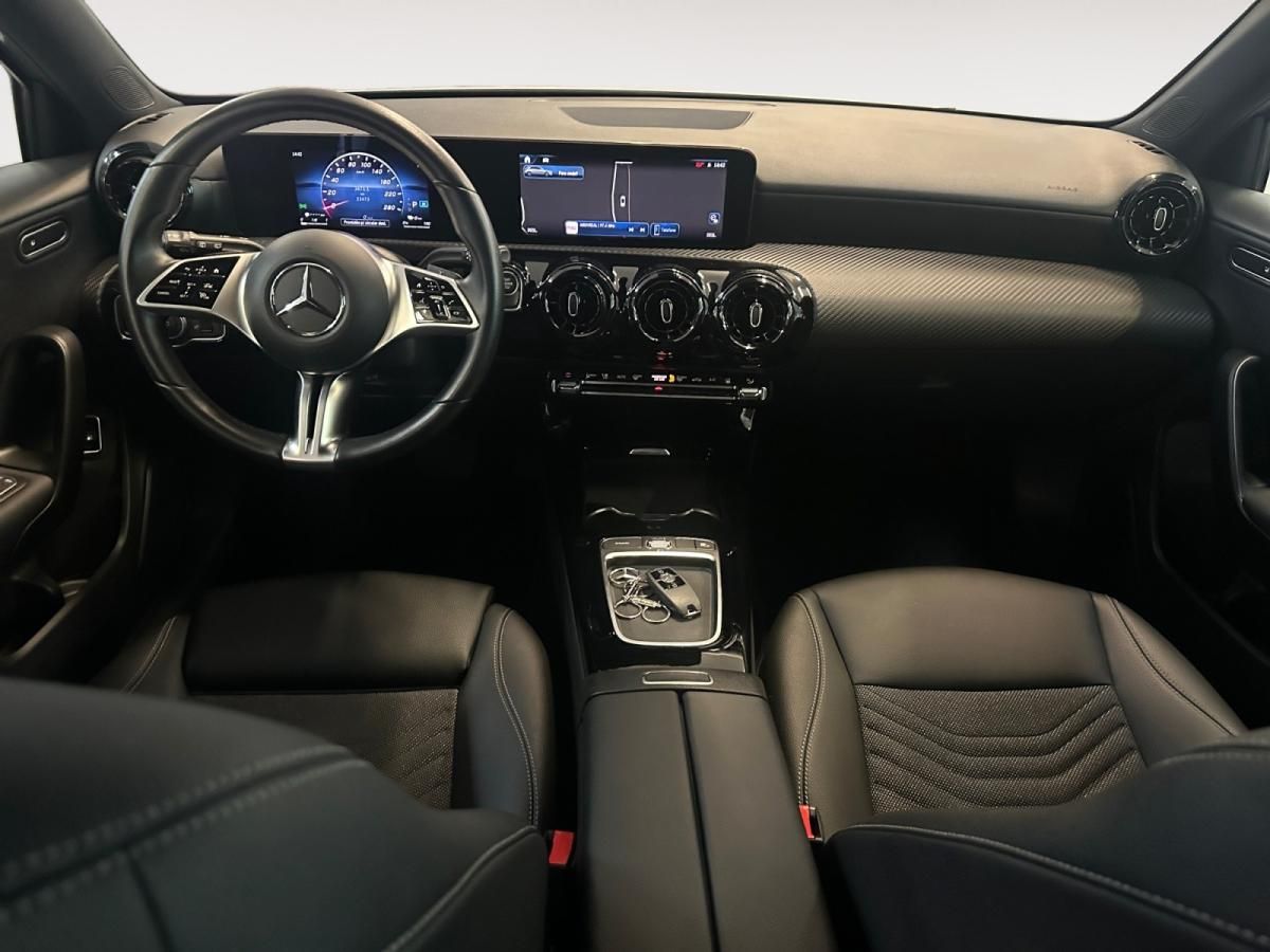 mercedes-benz-classe-a-2024-hibrido-a-gasolina-1332cc
