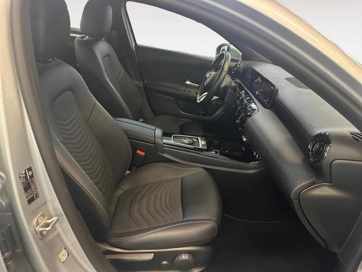 mercedes-benz-classe-a-2024-hibrido-a-gasolina-1332cc