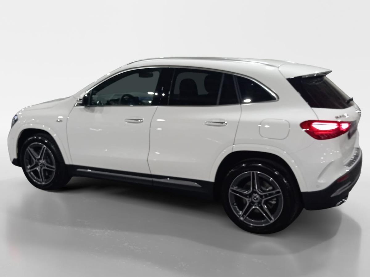 mercedes-benz-gla-2025-hibrido-a-gasolina-1332cc