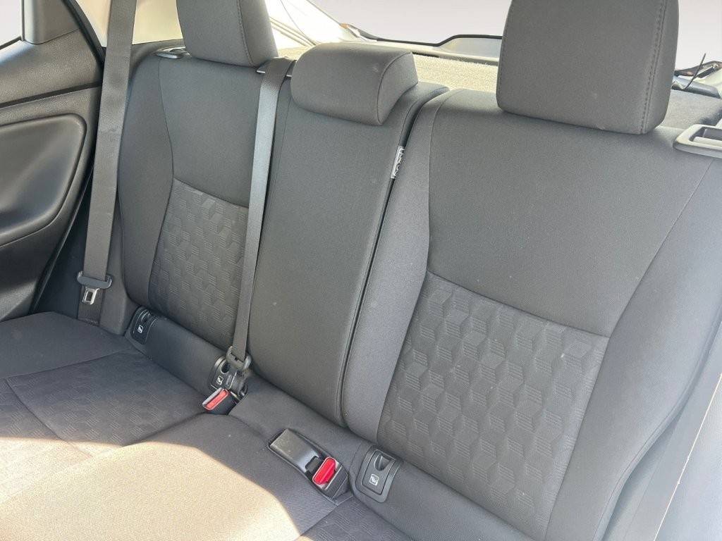 toyota-yaris-2024-gasolina-1490cc