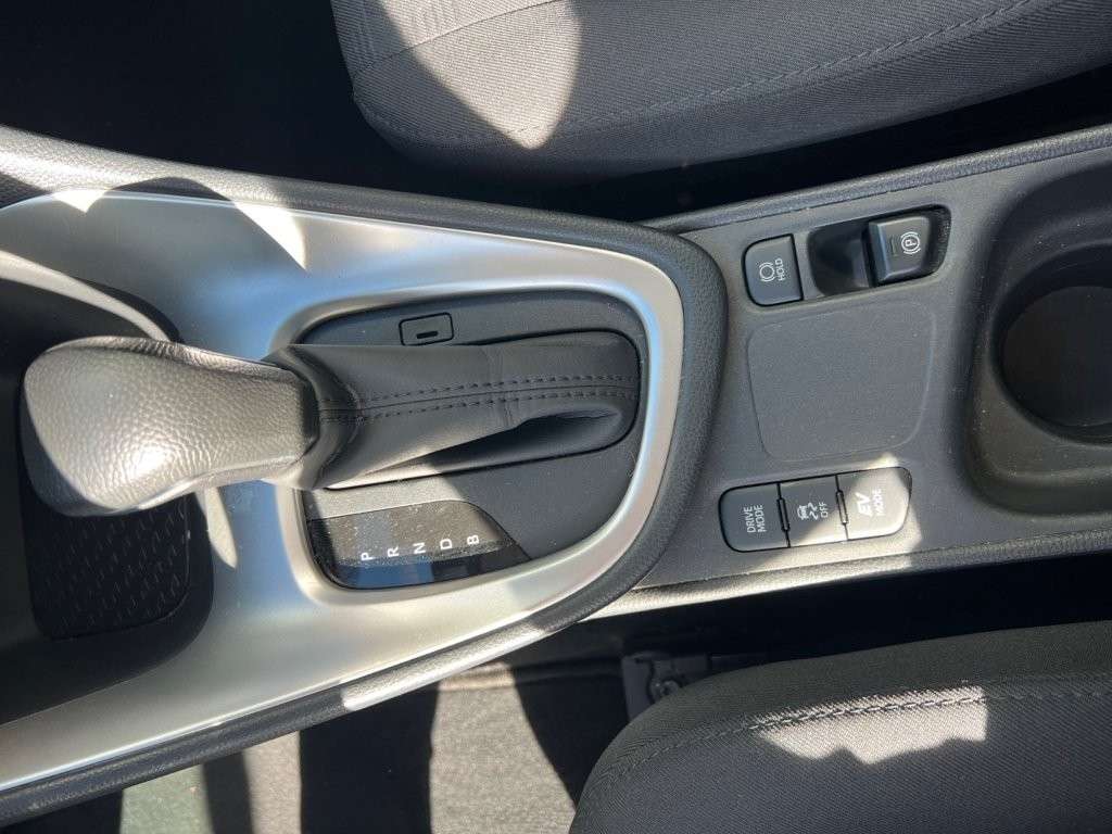 toyota-yaris-2024-gasolina-1490cc