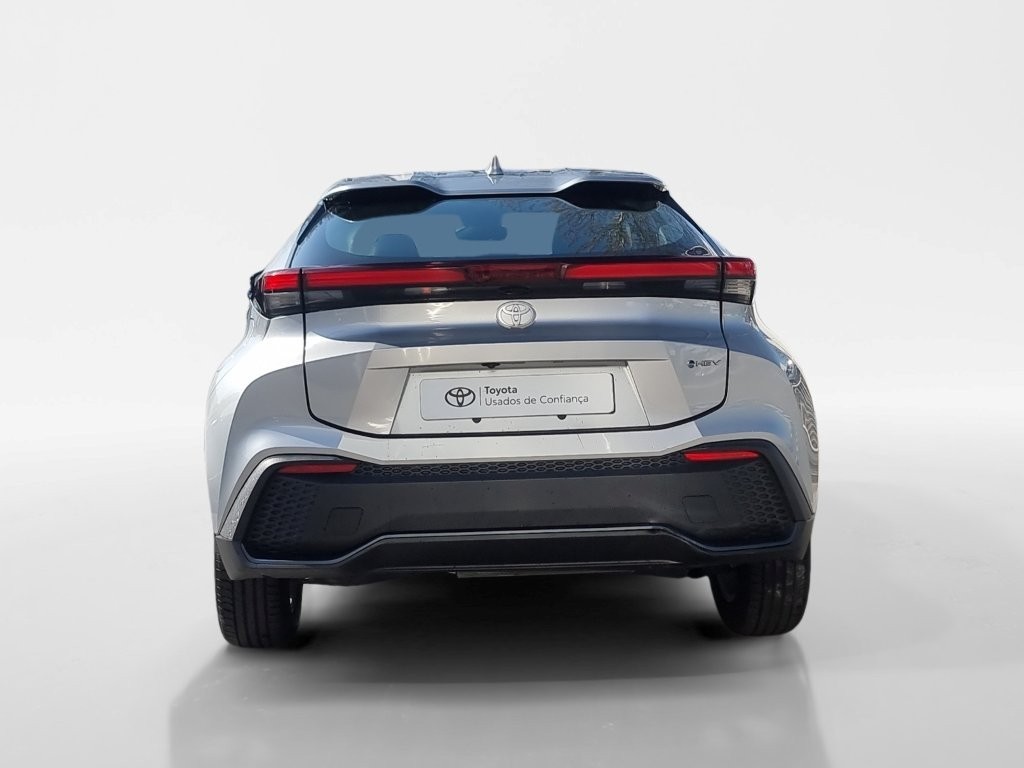 toyota-c-hr-2024-hibrido-a-gasolina-1798cc