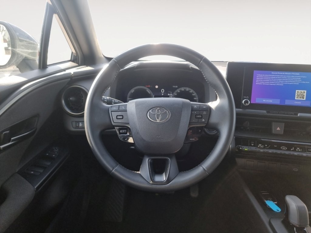 toyota-c-hr-2024-hibrido-a-gasolina-1798cc