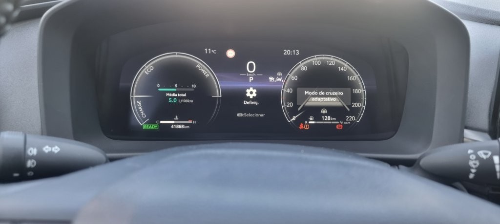 toyota-c-hr-2024-hibrido-a-gasolina-1798cc