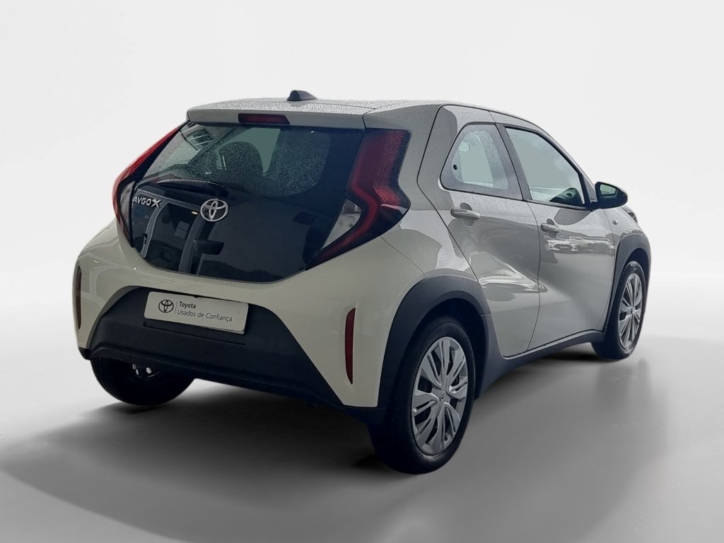 toyota-aygo-x-2024-gasolina-998cc