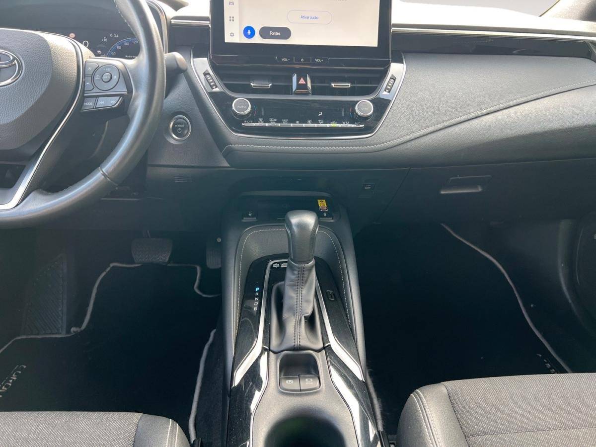 toyota-corolla-2024-hibrido-a-gasolina-1798cc
