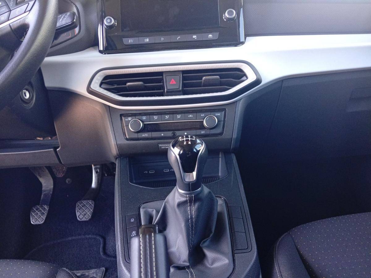 seat-ibiza-2024-gasolina-999cc