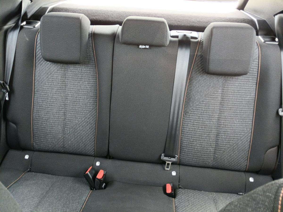 peugeot-2008-2025-gasolina-1199cc