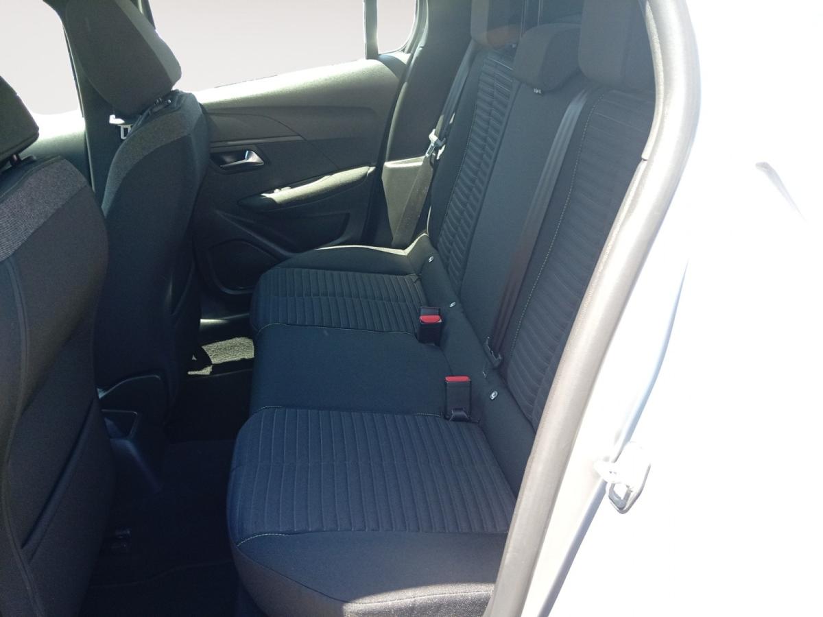 peugeot-208-2024-gasolina-1199cc