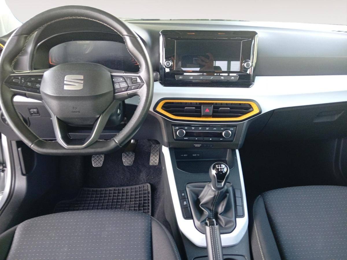 seat-arona-2024-gasolina-999cc