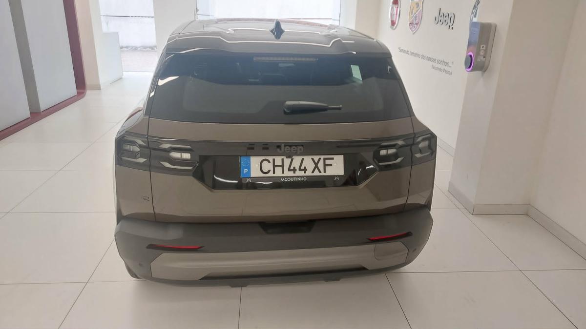 jeep-compass-2026-hibrido-a-gasolina-1596cc