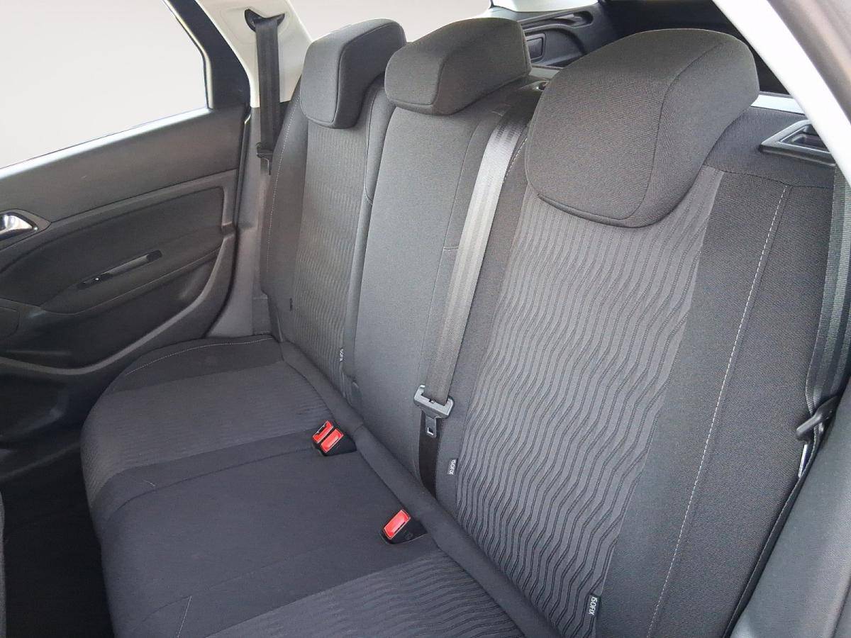 peugeot-308-sw-2015-gasolina-1199cc