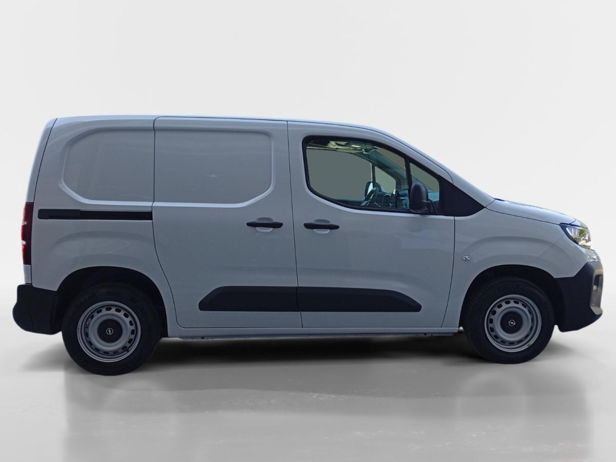 opel-combo-2025-diesel-1499cc