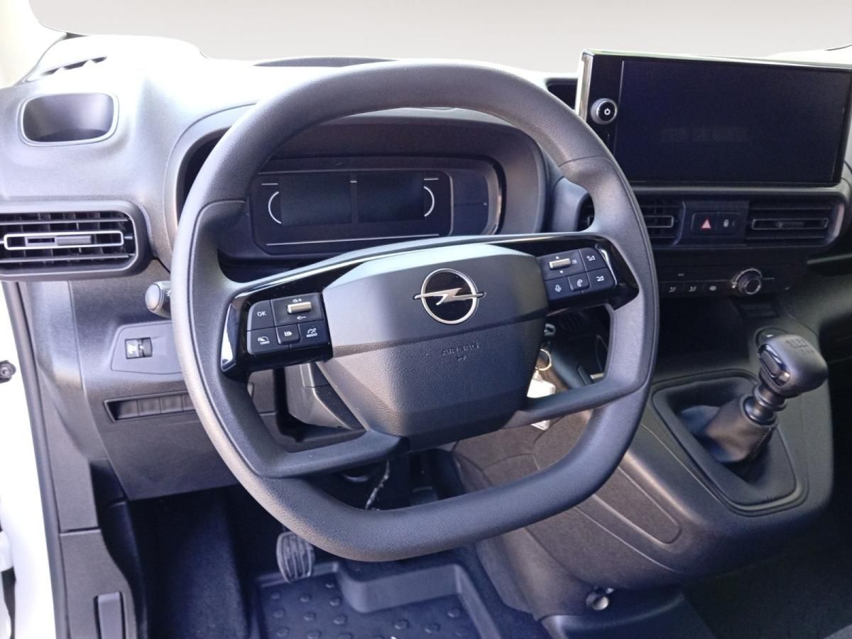 opel-combo-2025-diesel-1499cc