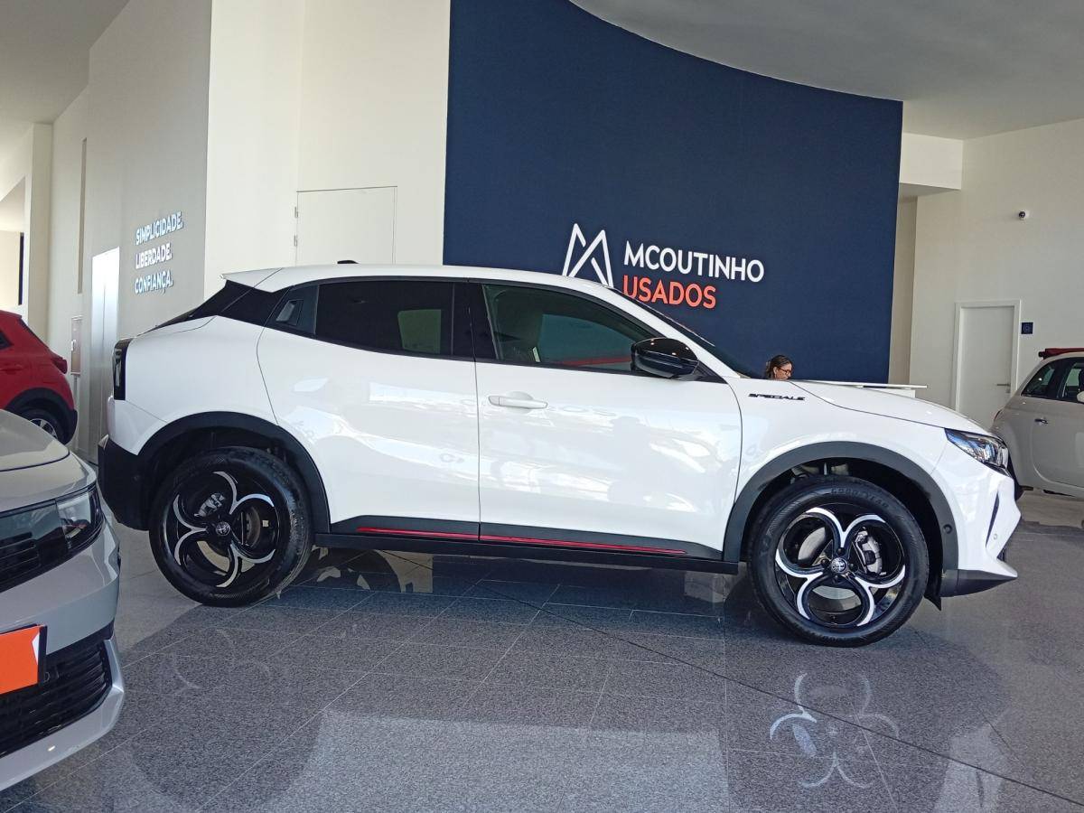 alfa-romeo-junior-2025-gasolina-1199cc