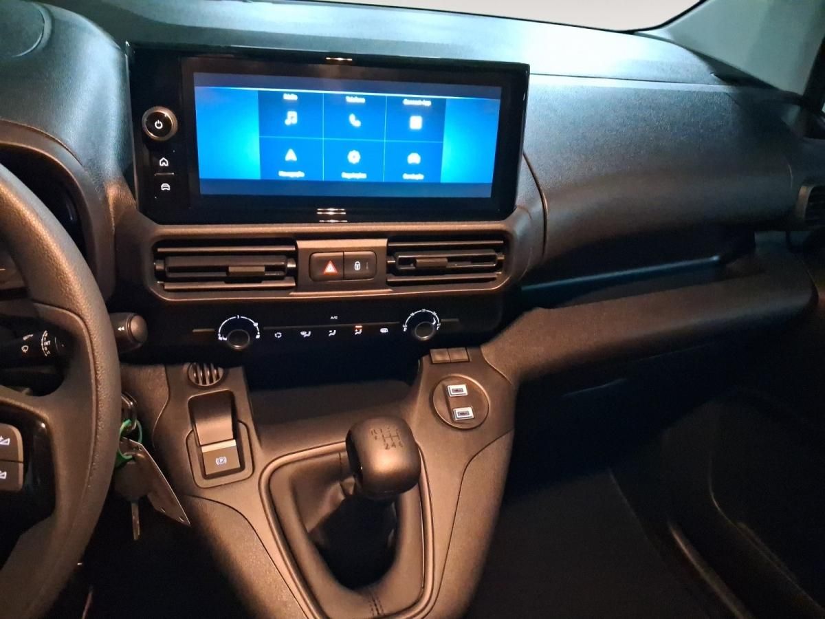 opel-combo-2026-diesel-1499cc